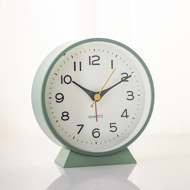 Réveil Rétro Silencieux Avec Lumière – Horloge de Chevet Vintage Sans Tic-Tac, Fonctionnant À Pile Pour Chambre ou Bureau Alarm Clocks Electro Paris Vert