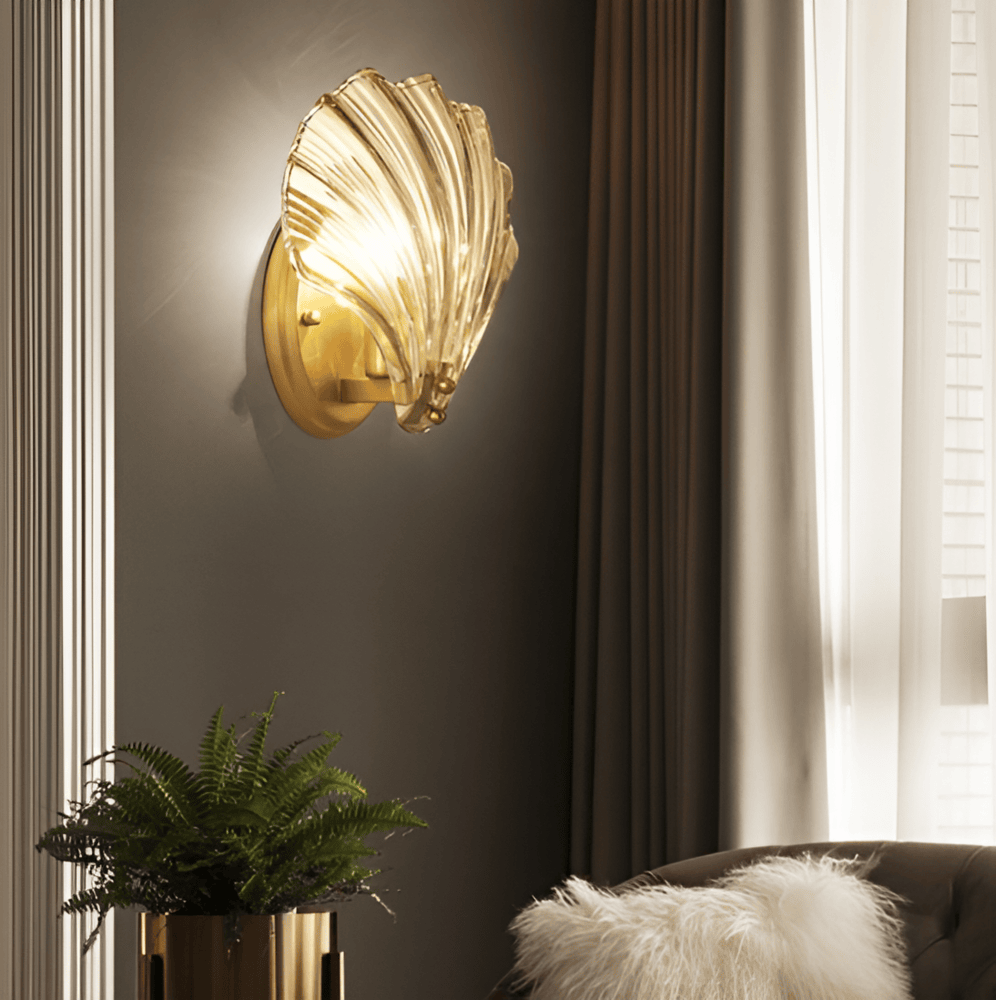 Élégance Minimaliste en Laiton et Verre – Ambiance Côtière Raffinée