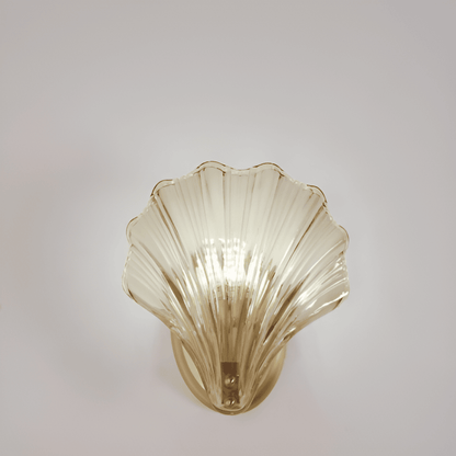 Élégance Minimaliste en Laiton et Verre – Ambiance Côtière Raffinée