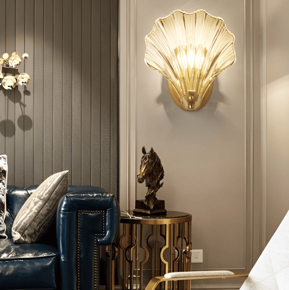 Élégance Minimaliste en Laiton et Verre – Ambiance Côtière Raffinée