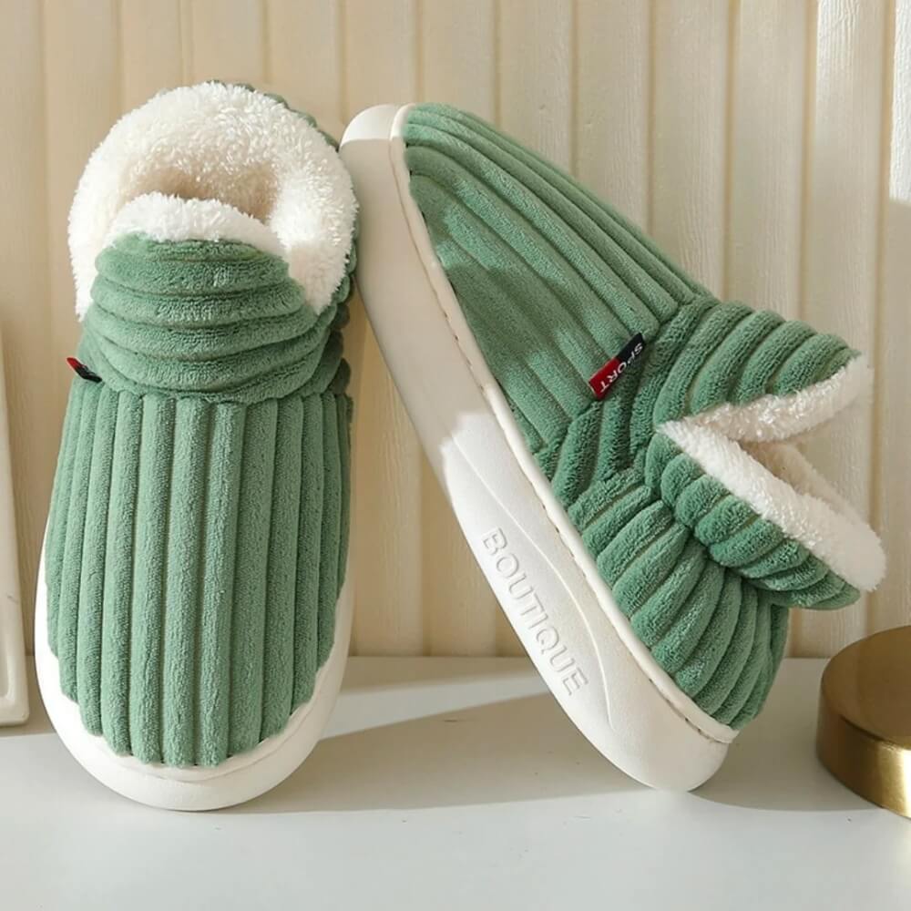 Chaussons Mocassins Douillets pour Femme – Pantoufles de Maison Chaudes avec Semelle Antidérapante Chaussons Electro Paris Vert 38-39