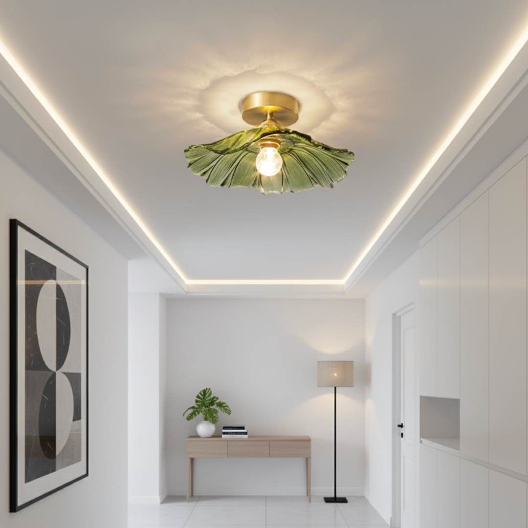 Plafonnier Vintage en Verre Transparent avec Base Dorée Luminaires de plafond Electro Paris