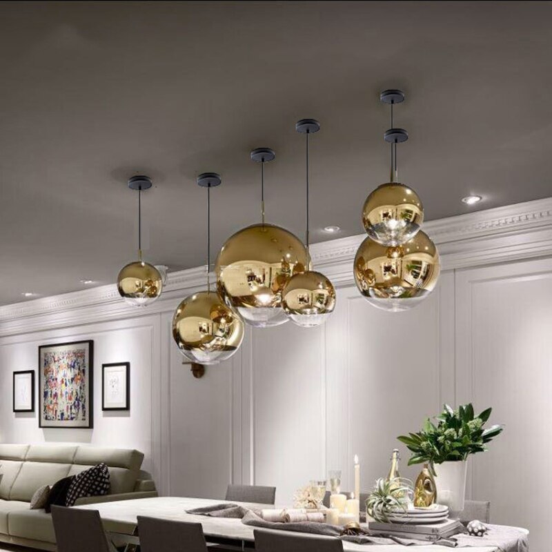 Plafonnier moderne avec boules suspendues Ceiling Lamp Electro Paris