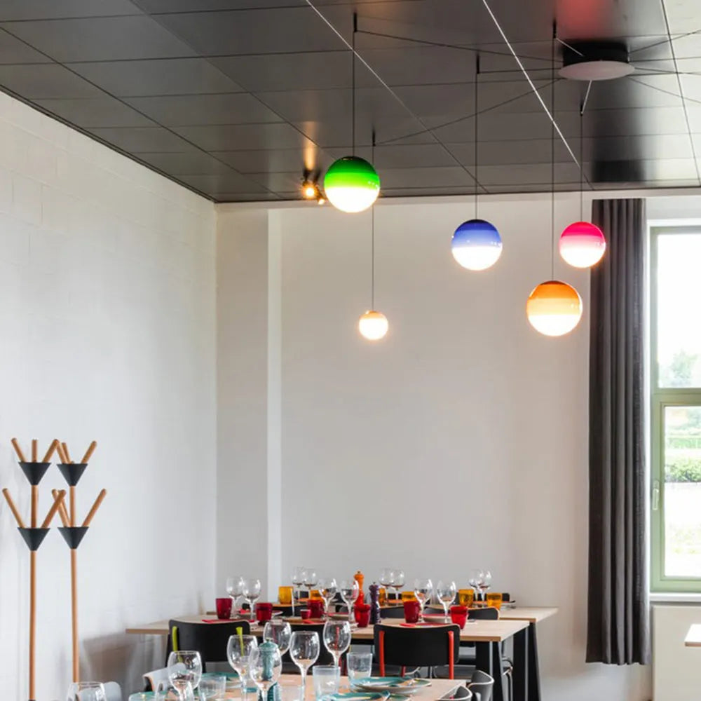 Plafonnier suspendu moderne en verre coloré pour la maison Ceiling Lamp Electro Paris