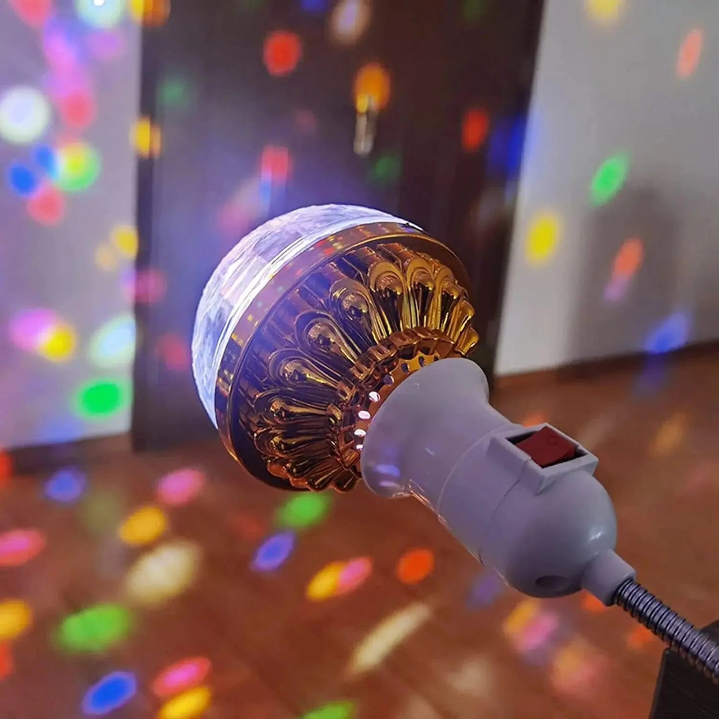 Ampoule LED Rotative RGB Avec Effet Stroboscopique Pour Créer Une Atmosphère De Fête Colorée Party light Electro Paris