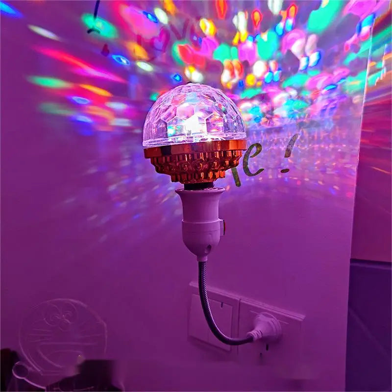 Ampoule LED Rotative RGB Avec Effet Stroboscopique Pour Créer Une Atmosphère De Fête Colorée Party light Electro Paris