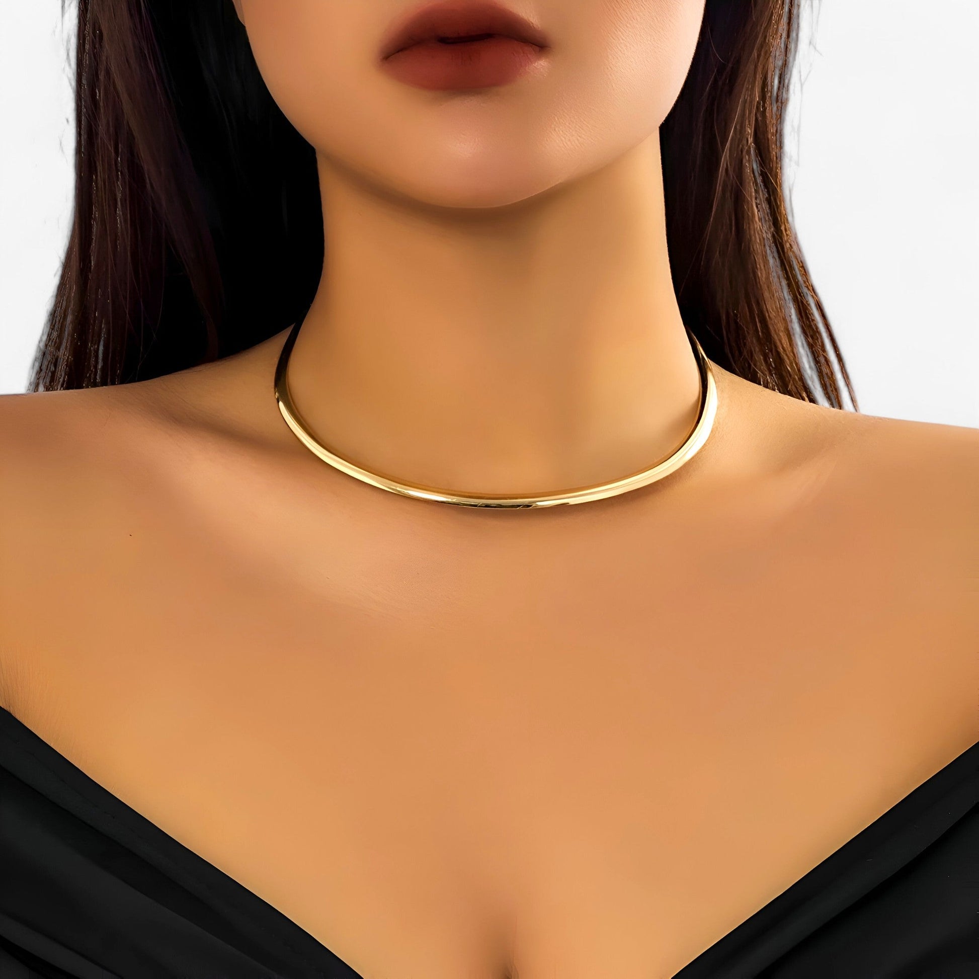Collier Choker Doré Élégant Pour Femme Avec Style Raffiné Et Polyvalence Pour Toutes Occasions Jewelry Necklace Round Electro Paris