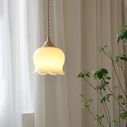 Applique Murale Et Lustre Floral Néoclassique Pour Éclairage Luxueux Et Décoration Élégante Wall Light Electro Paris