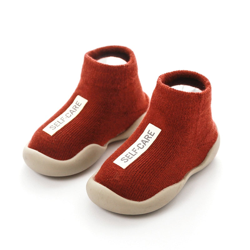 Chaussures De Bébé Orthopédiques En Cuir Souple Pour Un Développement Naturel Et Confort Optimal Baby & Children Electro Paris Rouge 6-12 mois