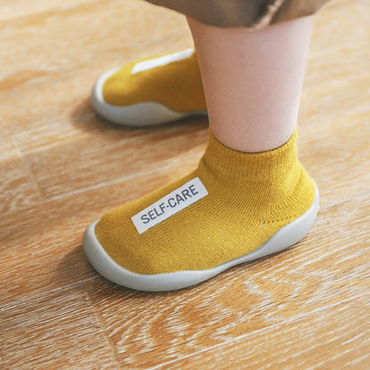 Chaussures De Bébé Orthopédiques En Cuir Souple Pour Un Développement Naturel Et Confort Optimal Baby & Children Electro Paris