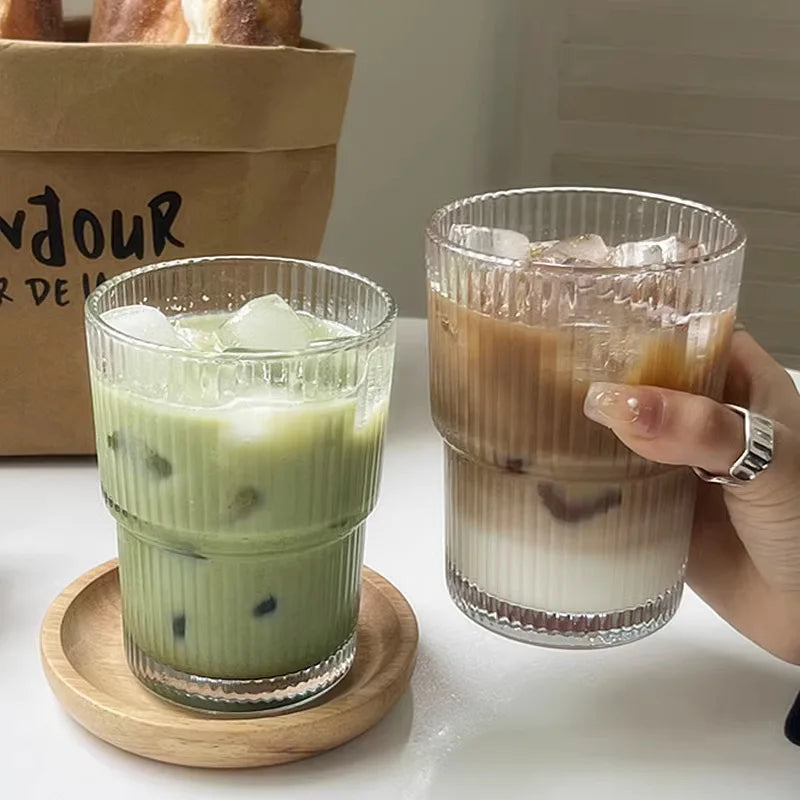 Gobelet À Emporter En Verre Côtelé Résistant À La Chaleur Avec Couvercle Et Paille tumbler Electro Paris