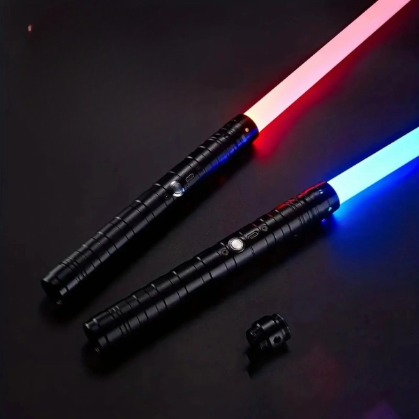 Sabre Laser Épique – Jouet de Combat et Collection Futuriste Electro Paris 2 épées laser + connecteur