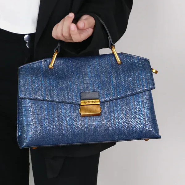 Sac Végan Haut de Gamme Effet Serpent Electro Paris