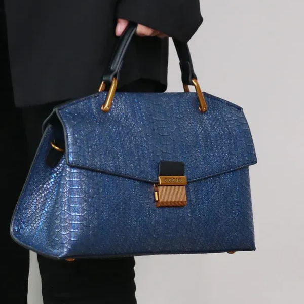 Sac Végan Haut de Gamme Effet Serpent Electro Paris