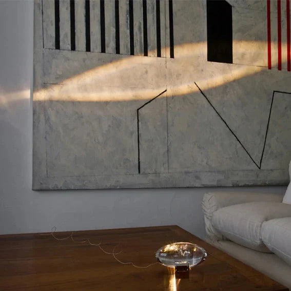 Lampe De Table Cristal Avec Éclat Coucher De Soleil Pour Ambiance Lumineuse Apaisante Table Lamps Electro Paris