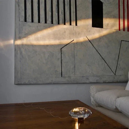 Lampe De Table Cristal Avec Éclat Coucher De Soleil Pour Ambiance Lumineuse Apaisante Table Lamps Electro Paris