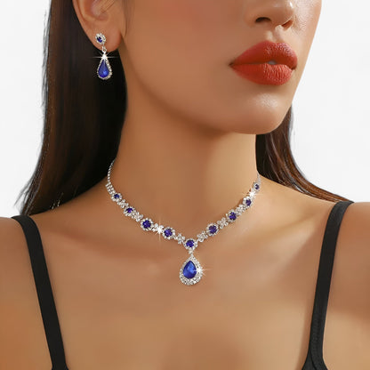 Set de Colliers Élégant Pour Mariage 2 Pièces Avec Pendentif Goutte Et Boucles d’Oreilles Jewelry Electro Paris