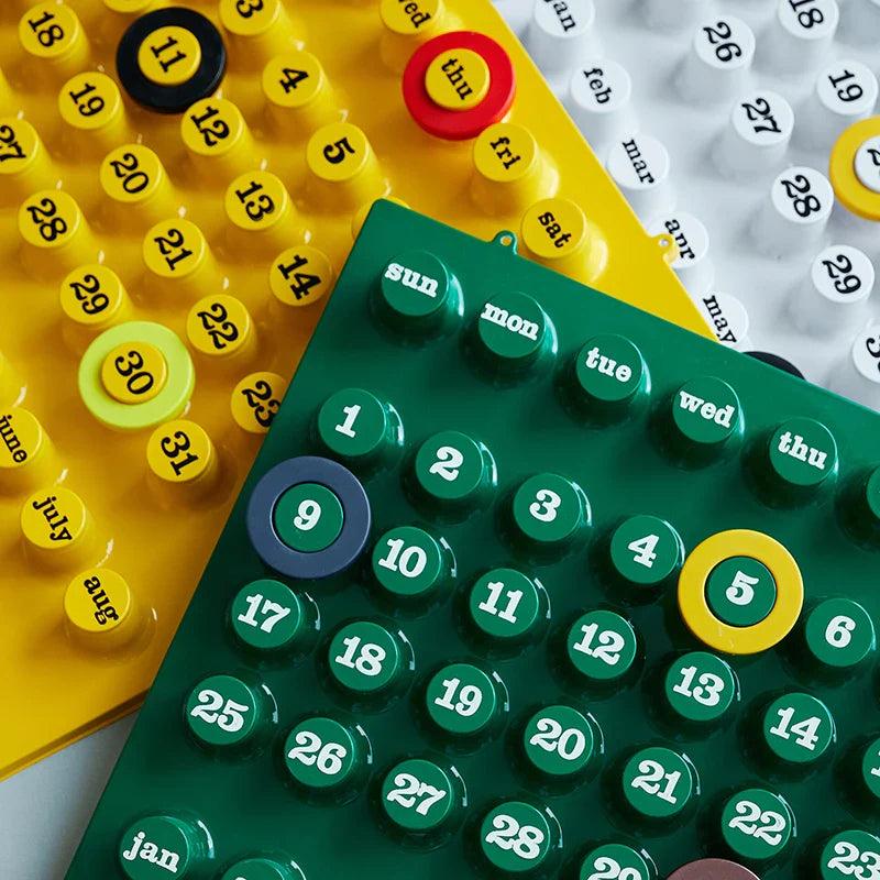 Calendrier Mural Rétro Avec Marqueur De Date À Anneaux Pour Organisation Quotidienne Élégante Calendar Electro Paris