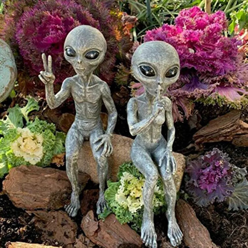 Sculptures d’Alien – Décor Intergalactique Unique pour Maison et Jardin Alien Sculptures Electro Paris