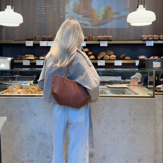 Sac à Bandoulière Vintage en Cuir – Grand Tote Élégant pour le Quotidien et les Voyages Shopper Bags Electro Paris