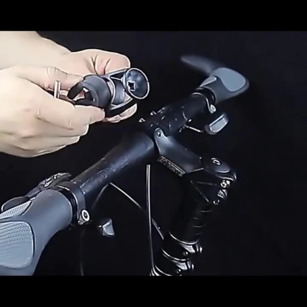 Support Étanche pour Smartphone Vélo & Moto – Sac de Guidon Rotatif 360° *Waterdichte Fiets- en Motor Telefoonhouder – Handvat Tas met 360° Draaioptie Electro Paris