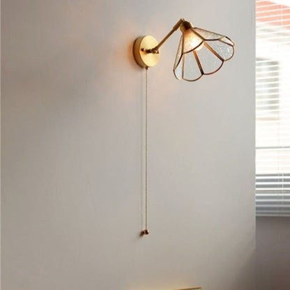 Applique murale à tête pivotante réglable de style vintage Wall lamps Electro Paris