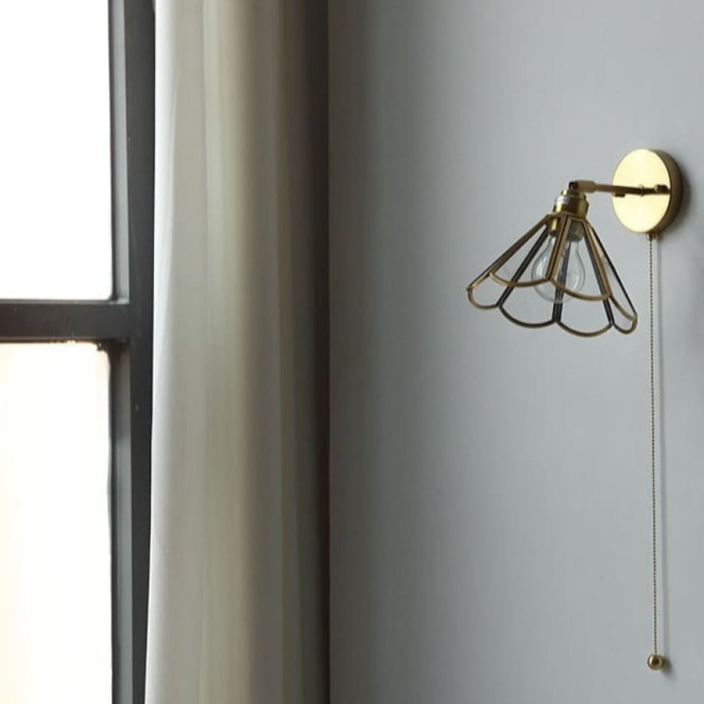 Applique murale à tête pivotante réglable de style vintage Wall lamps Electro Paris