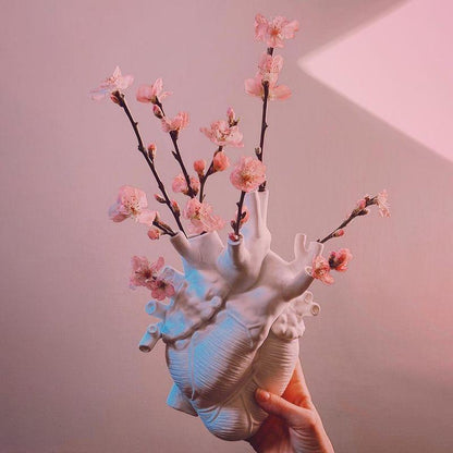 Vase Anatomique en Forme de Cœur – Vase Original en Résine pour Décor Éclectique Vases Electro Paris