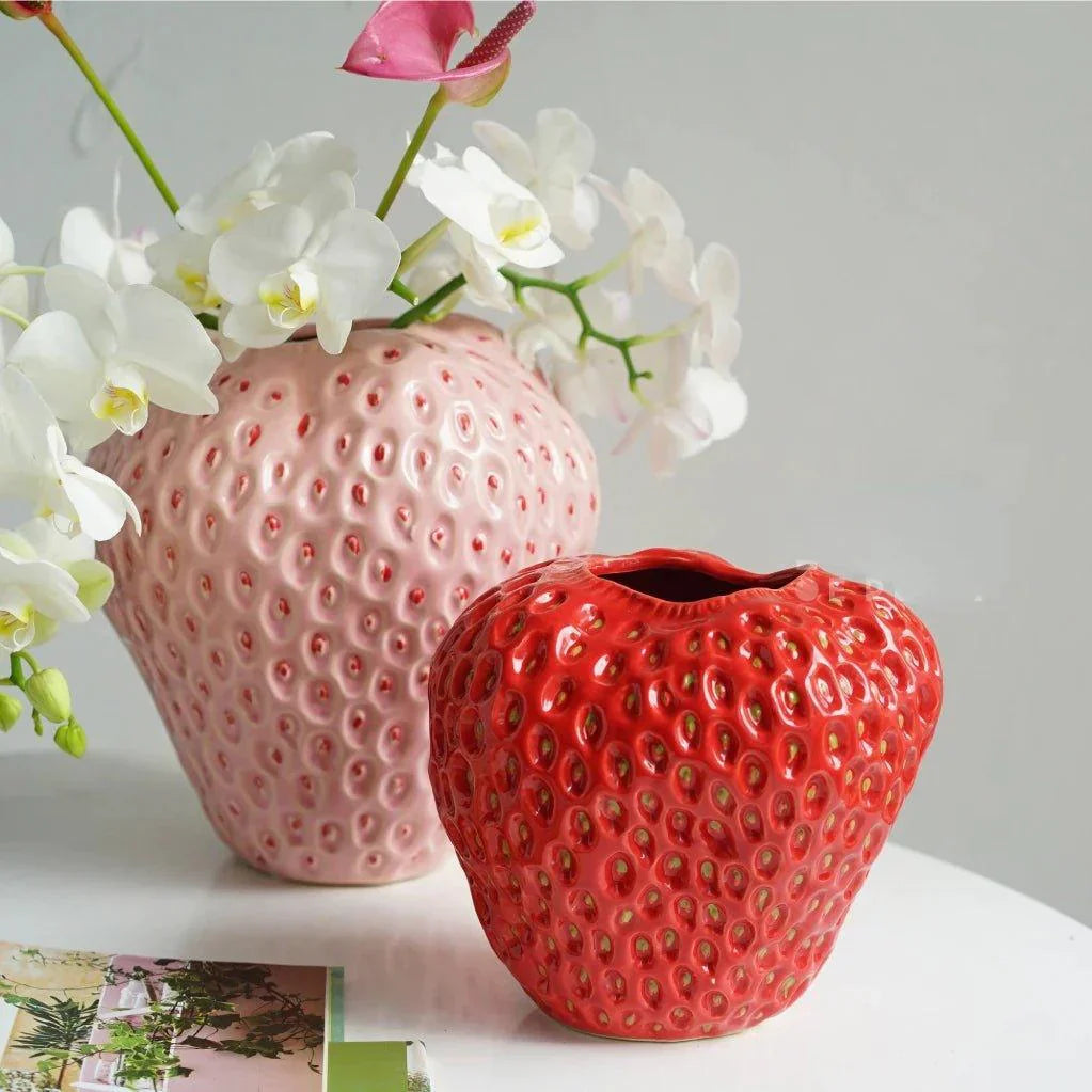 Vase en Céramique Fraise Florale – Décoration Ludique pour la Maison Vases Electro Paris