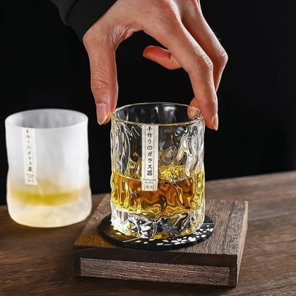 Verre à Whisky Sculpté à la Main – Design Élégant avec Coffret en Bois Naczynia do picia Electro Paris