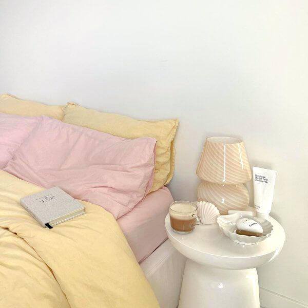 Lampe de table inspirée des champignons avec ampoule LED et design vintage Table Lamps Electro Paris