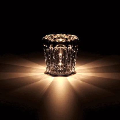 Lampe de table en verre cristal à l'éclat sculpté Table Lamp Electro Paris