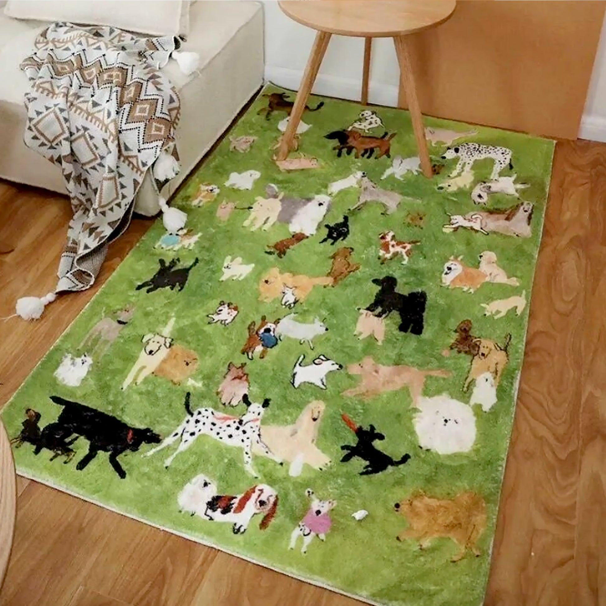 Tapis “Dog Park Day” Pour Salon Convivial, Chien Heureux Et Décoration Ludique Rugs Electro Paris