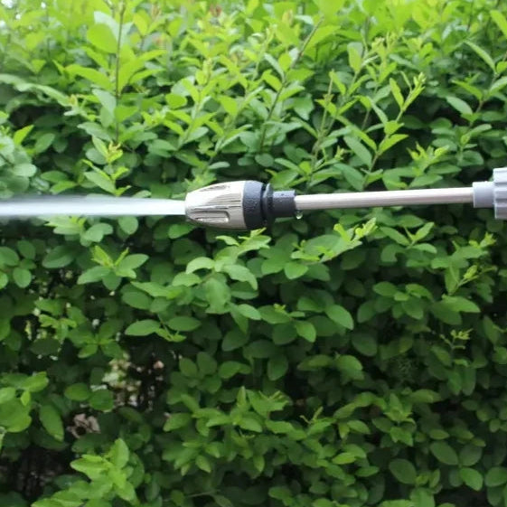 Nettoyeur haute pression pour un Nettoyage Extérieur Simplifié Outils de jardin Electro Paris