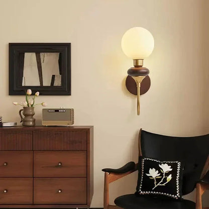 Applique murale élégante au toucher naturel pour une utilisation en intérieur Wall lamps Electro Paris