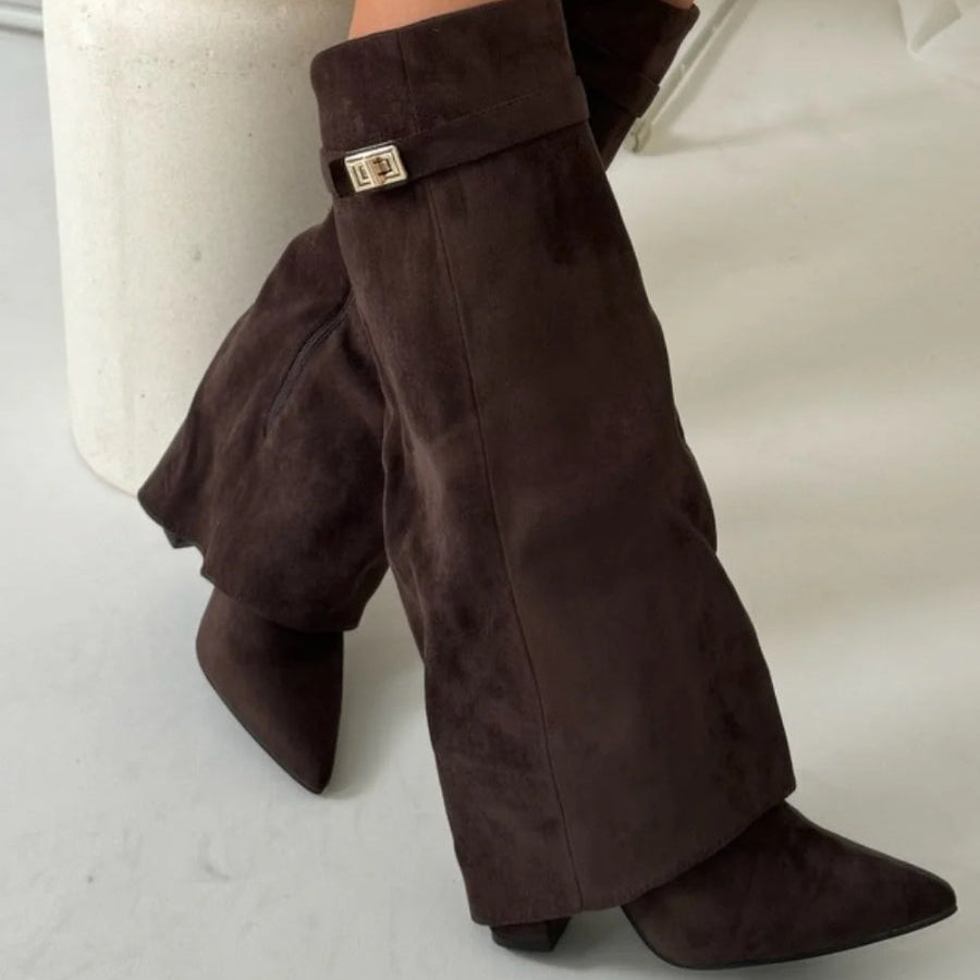 Chaussures En Cuir Élégantes Pour Femme Avec Détails Dorés Et Confort Quotidien Women boots Electro Paris