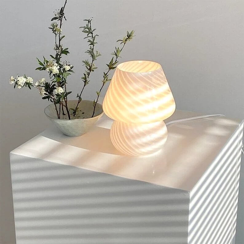 Lampe de table inspirée des champignons avec ampoule LED et design vintage Table Lamps Electro Paris