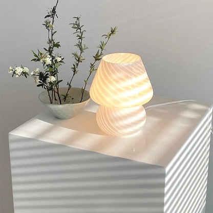 Lampe de table inspirée des champignons avec ampoule LED et design vintage Table Lamps Electro Paris