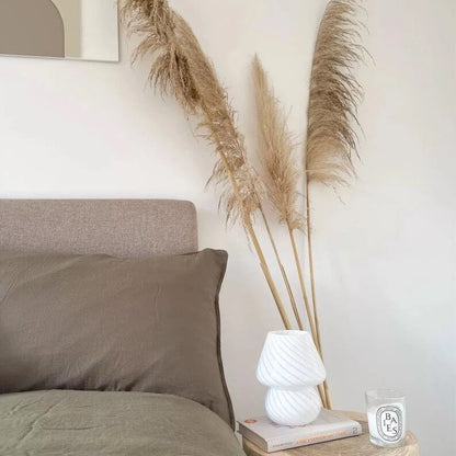 Lampe de table inspirée des champignons avec ampoule LED et design vintage Table Lamps Electro Paris