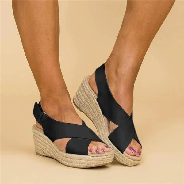 Sandales d’été pour femmes offrant confort maximal et look élégant avec talon compensé Women Sandals Electro Paris