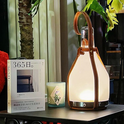 Lampe De Table En Verre Givré Moderne Avec Courroie En Cuir Pour Ambiances Élégantes Table Lamps Electro Paris