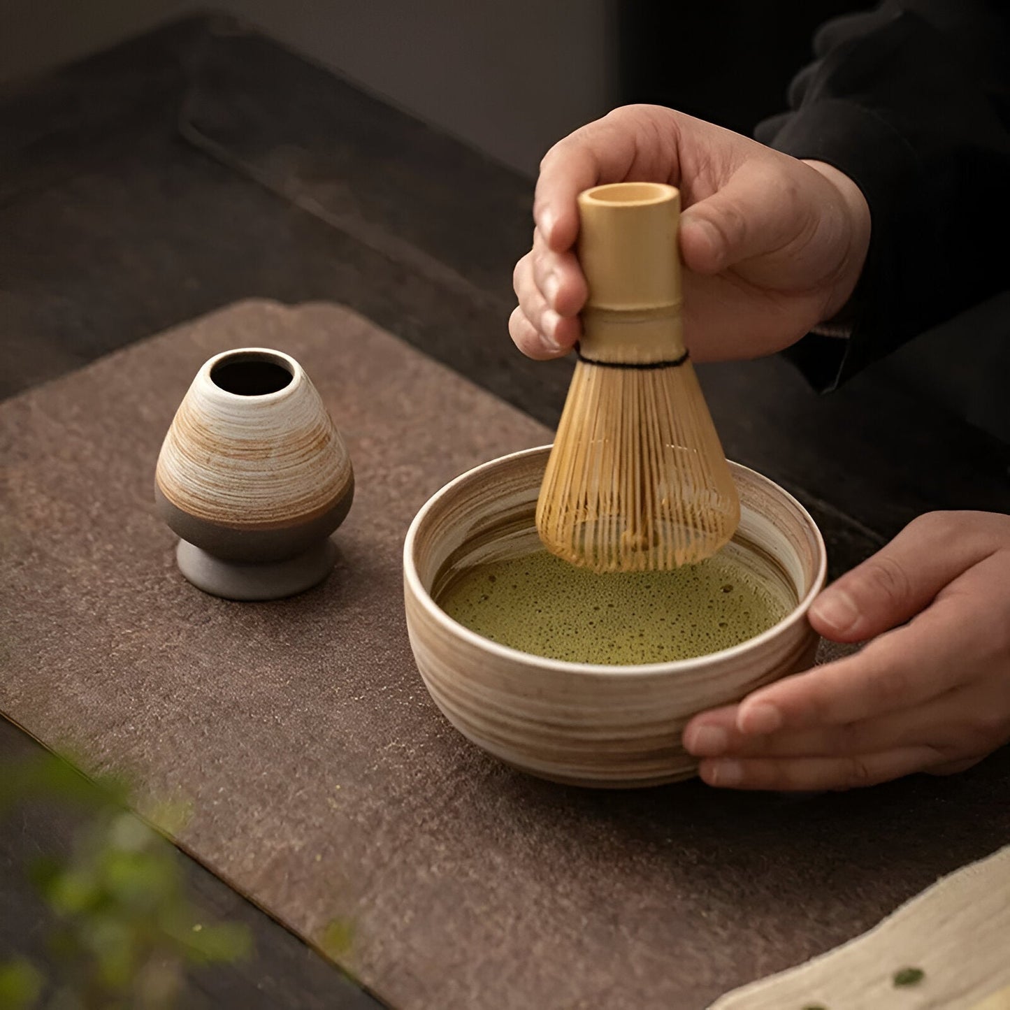 Ensemble Traditionnel Pour Préparation De Matcha Avec Accessoires En Bambou Et Céramique Matcha maker Electro Paris