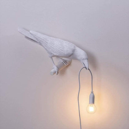 Lampe De Table Oiseau Raven En Résine Avec Lumière Chaude Design Élégant Et Décoratif Pour Salon Table Lamps Electro Paris Blanc Mur droit