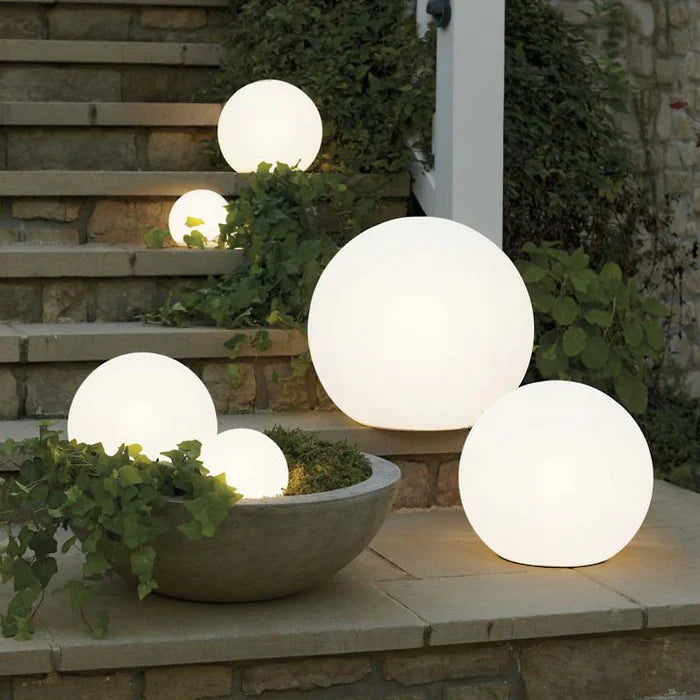 lampe de jardin LED – Lampe Sphérique Lumineuse GlowSphere Pour Extérieur Et Intérieur Eclairage extérieur Electro Paris