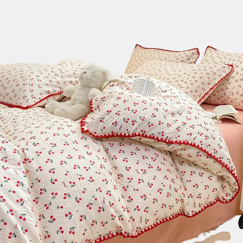 Literie – Floral Bedding Set Avec Motifs Cerises Et Fleurs Pour Une Chambre Fraîche Et Colorée Bedding Electro Paris Cerise Simple - 3 pièces