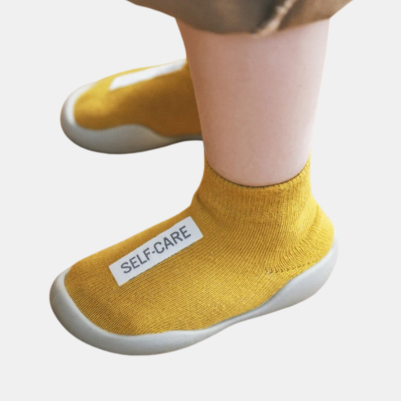 Chaussures De Bébé Orthopédiques En Cuir Souple Pour Un Développement Naturel Et Confort Optimal Baby & Children Electro Paris Jaune 6-12 mois